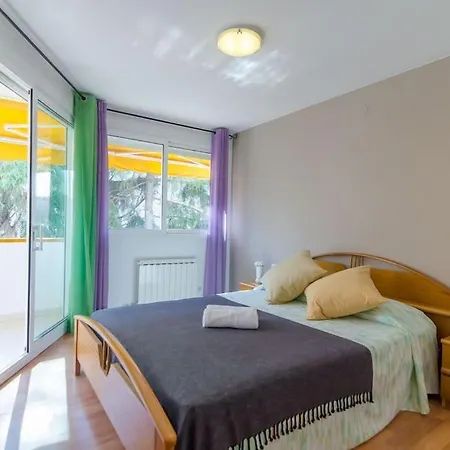 Apto Park Lein, 5 Huespedes Muy Cerca De La Playa Apartment *